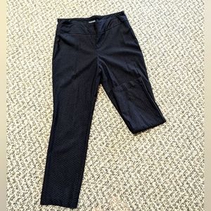 Capri pixie pants slide on super comfy elastic thick dressy material